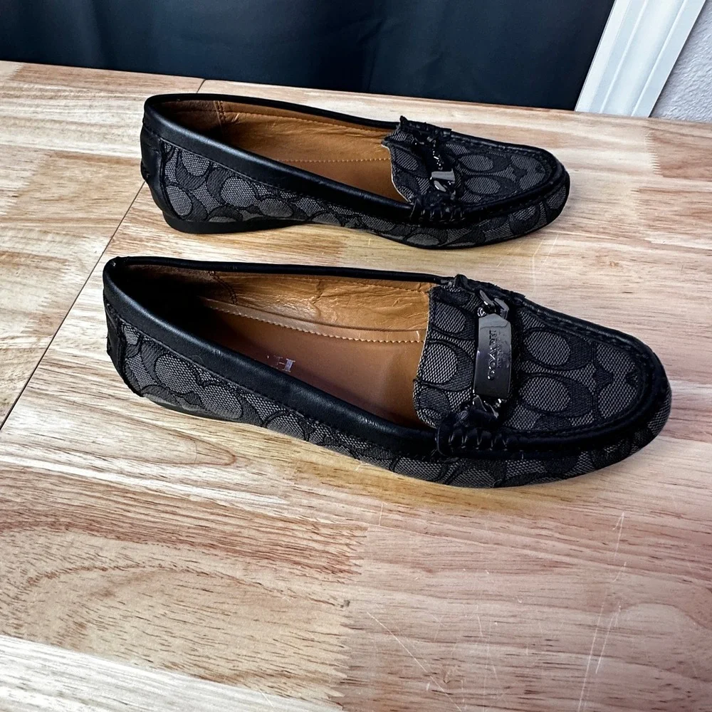 Coach olive signature